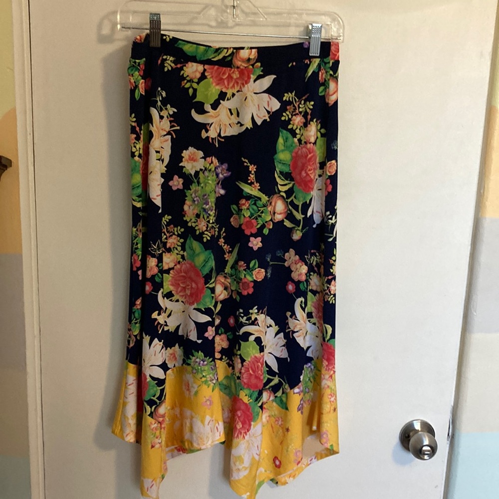 Floral Handkerchief Hem Stretchy Skirt